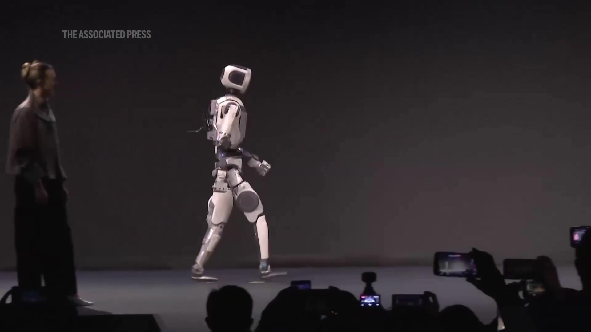Dancing Bots and Humanoid Debuts: Unpacking Hyundai’s CES 2026 Highlights